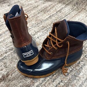 Sperry Navy and Brown Waterproof Boots- salt water duck- women’s 8 wide